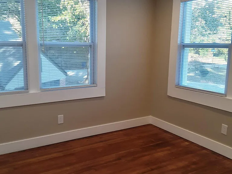1549 Olympian Cir SW #2 — Photo 10