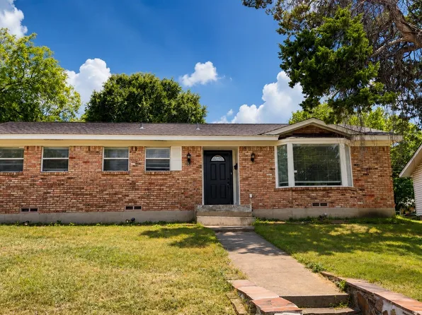 946 Highland Oaks Dr, Dallas, TX 75232