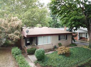 1915 Cresthill Ave, Royal Oak, MI 48073