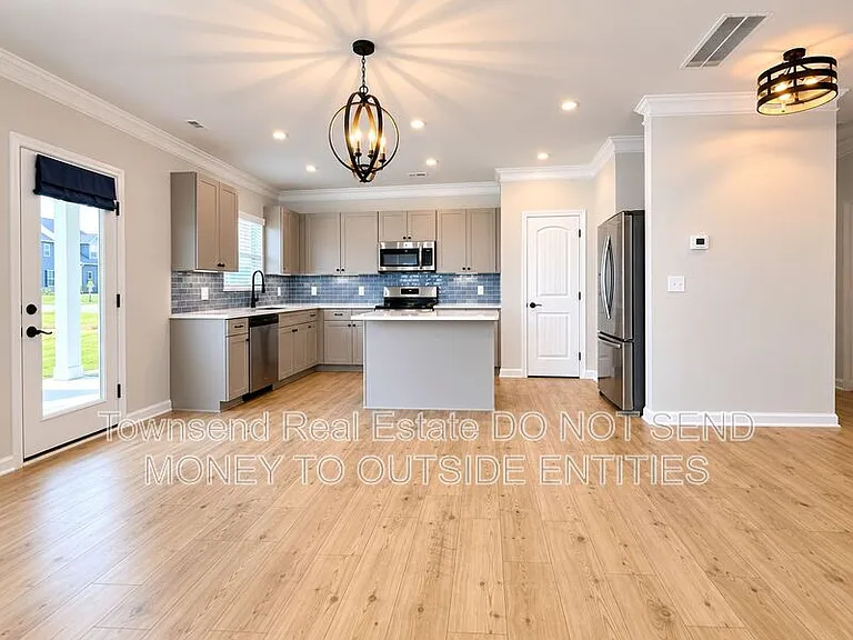 1716 Nesting Trail Dr — Photo 3