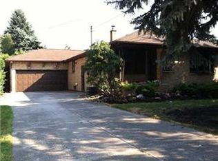 647 Cayuga Creek Rd, Cheektowaga, NY 14227
