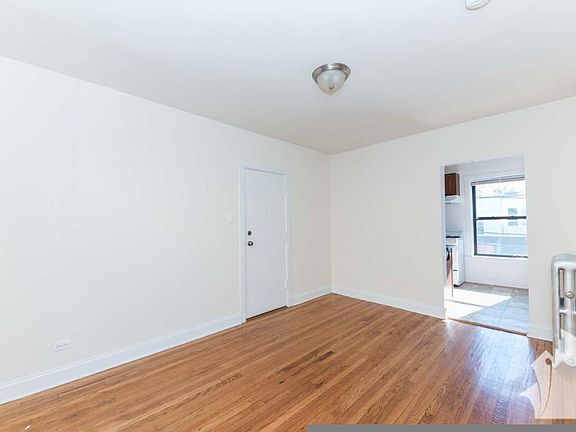 4th image of 2617 N Spaulding Ave #2617/3W
