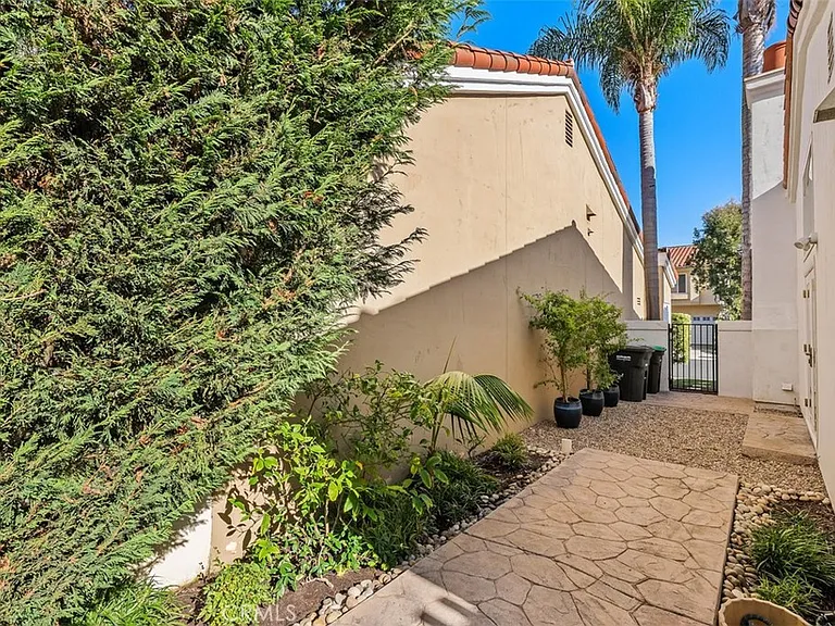 3079 Corte Portofino — Photo 23