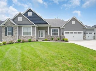 408 Tomahawk Ridge Ct, Saint Charles, MO 63301
