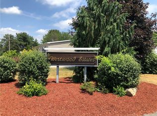 9 Milton Ln, Coventry, RI 02816