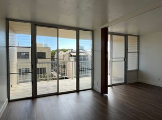 1215 Alexander St APT 304, Honolulu, HI 96826
