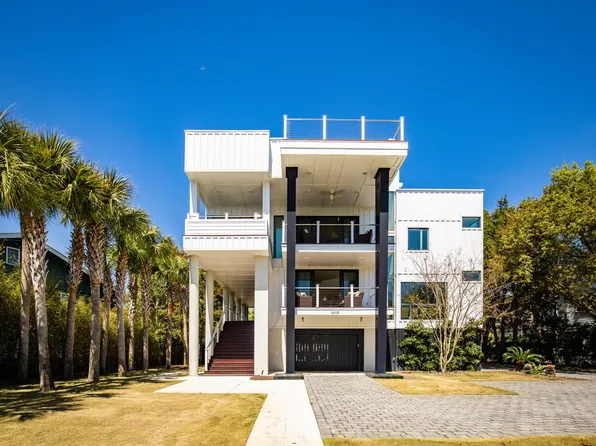 2608 Bayonne St, Sullivans Island, SC 29482