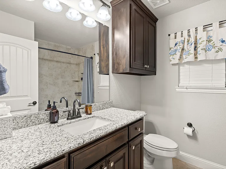 206 S Meadow Dr — Photo 24