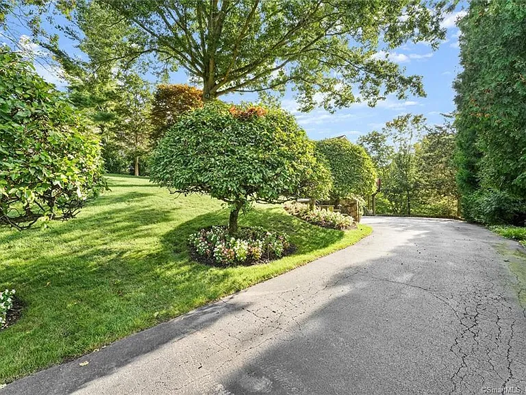 12 Signal Ln — Photo 40
