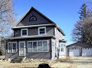 733 Front St, Geneva, IA 50633