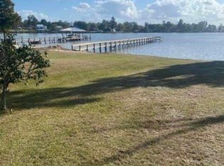 1205 Davis St, Manning, SC 29102