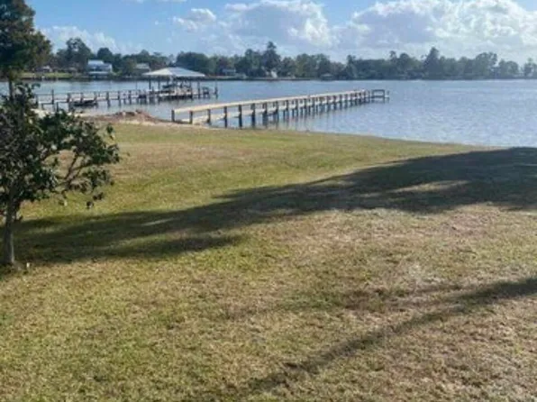 1205 Davis St, Manning, SC 29102