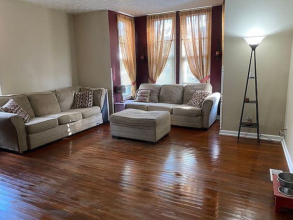2nd image of 35 E Xenia St