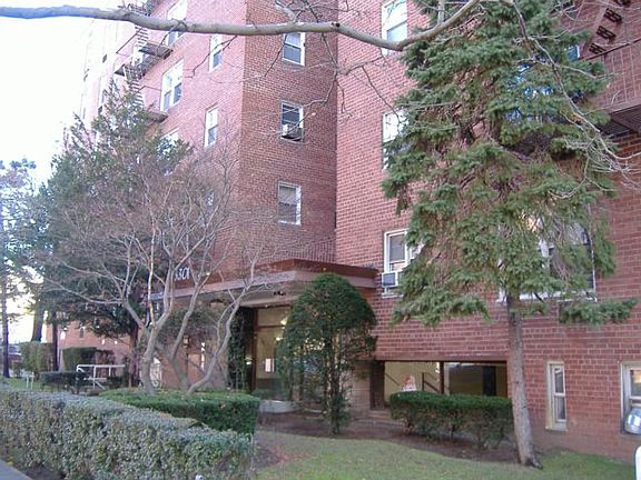 5th image of 3315 Nostrand Ave APT 3J