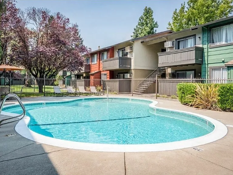 Diablo View - Pool