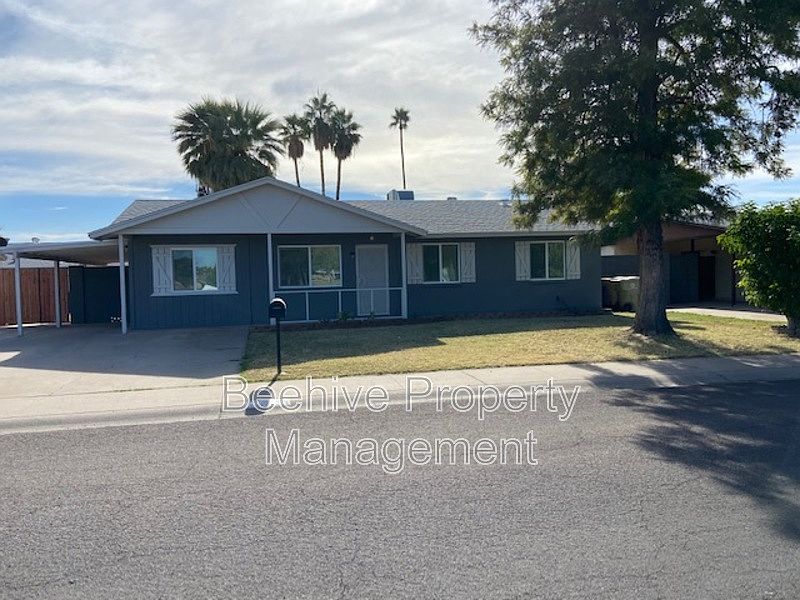 1st image of 4633 W Sunnyslope Ln