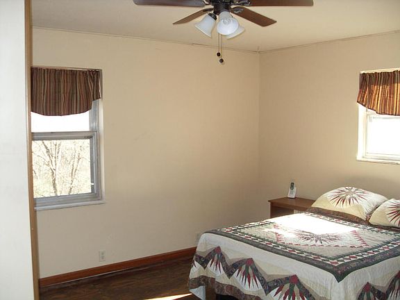 4th image of 1005 Andes St