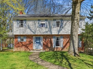 108 Oxbridge Dr, Pittsburgh, PA
