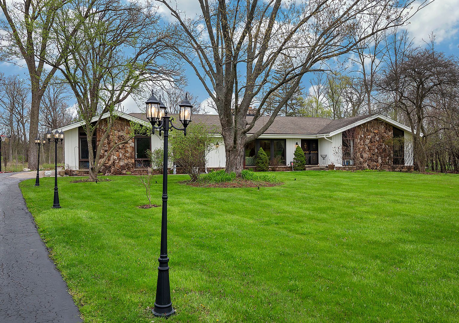 2610 Crestwood Ln, Riverwoods, IL 60015 MLS 11863859 Zillow