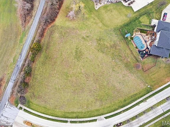 5th image of 1550 Rueck Rd