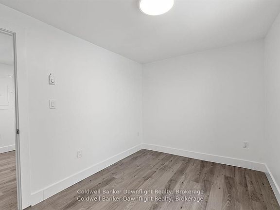 5th image of 441 Main St S #301