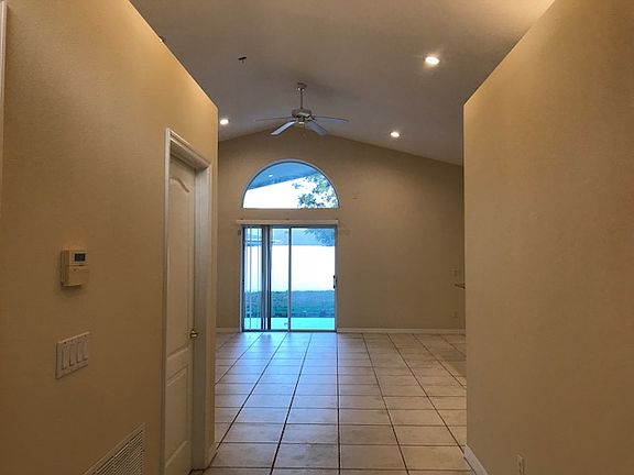 4th image of 9726 Nonacrest Dr