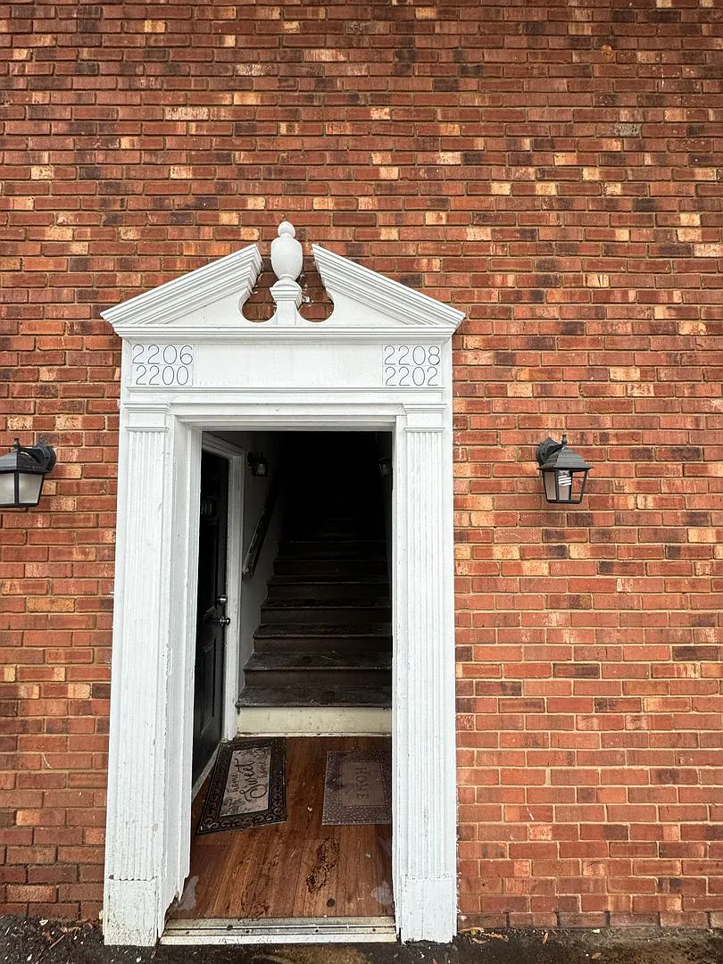 2bed/1ba Apt off S Main Kannapolis close to Downtown Kannapolis & Hwy 73 — Photo 2