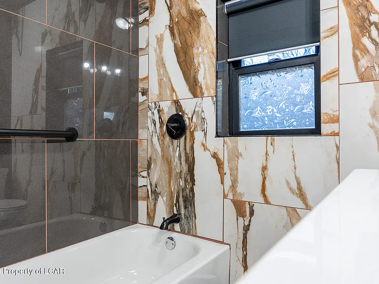 68 Williams St #1 — Photo 10