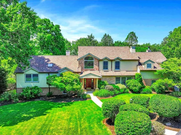 1133 Club House Rd, Gladwyne, PA 19035