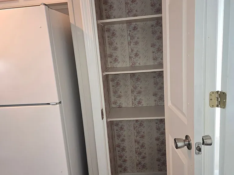 1194 Juniper Dr — Photo 8