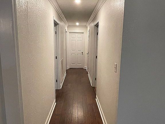 5th image of 478 Deerwood Ln