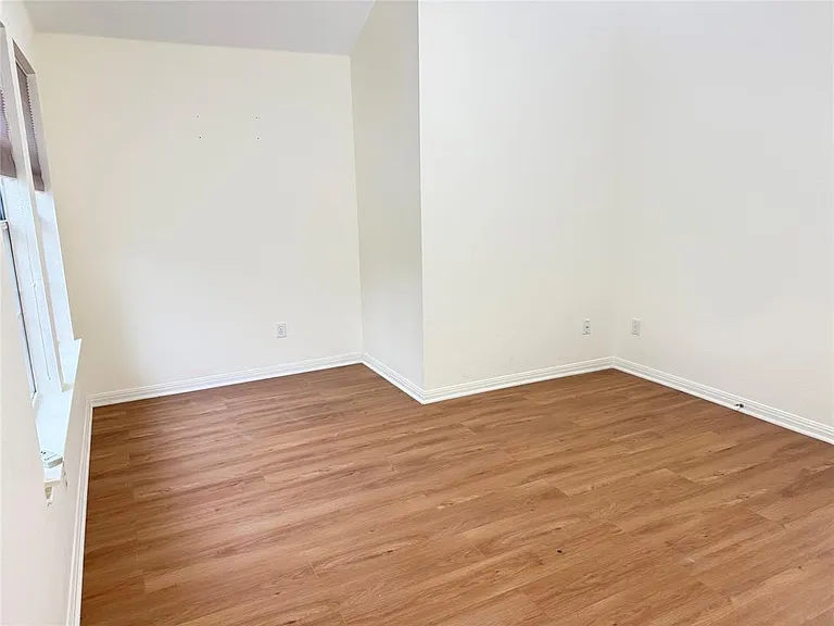 15220 Calaveras Dr — Photo 27