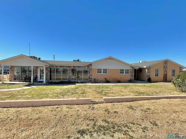 100 N 2nd St, Jal, NM 88252