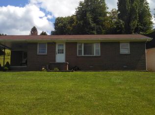 7451 Redbud Hwy, Honaker, VA 24260