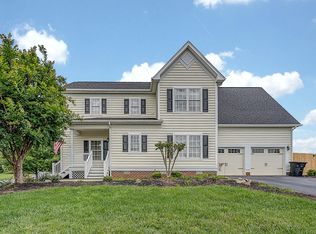6005 Briar Hill Ct, Roanoke, VA 24012