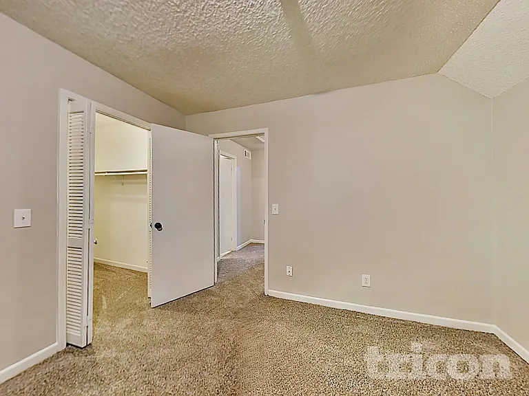2466 Red Barn Rd SW — Photo 11