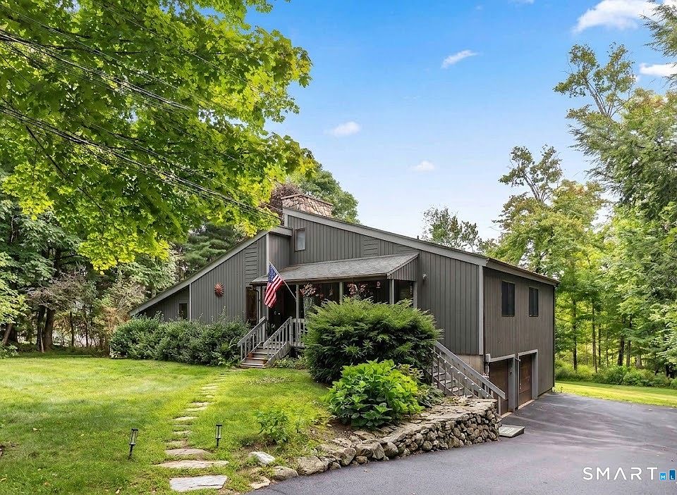 1st image of 329 Norfolk Road