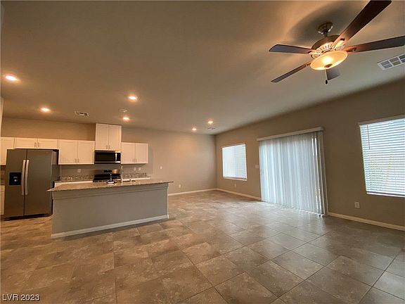 3rd image of 8966 Cypress Fog Ct