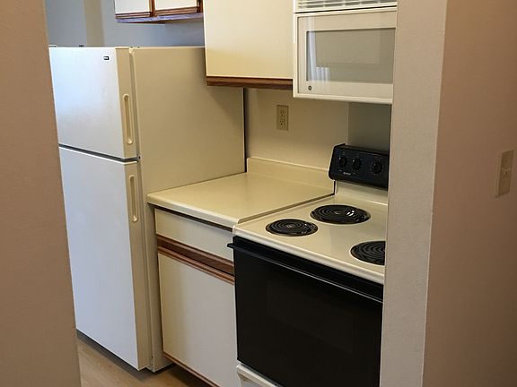 2nd image of 130 N Van Buren Ave #301 N