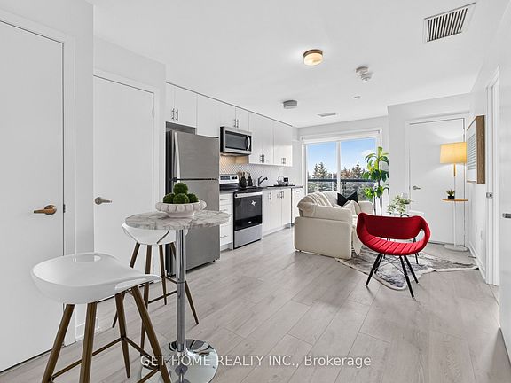 5th image of 3401 Ridgeway Dr #321