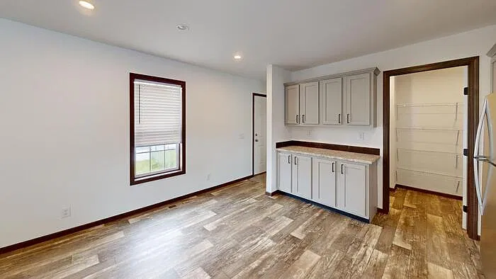 3 bed, 2.0 bath, $1,375 — Photo 2