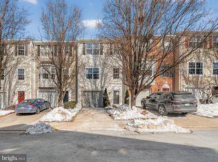 564 Sparkleberry Ter NE, Leesburg, VA 20176