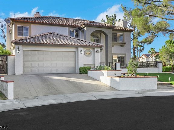 2nd image of 3001 Ocean Port Dr