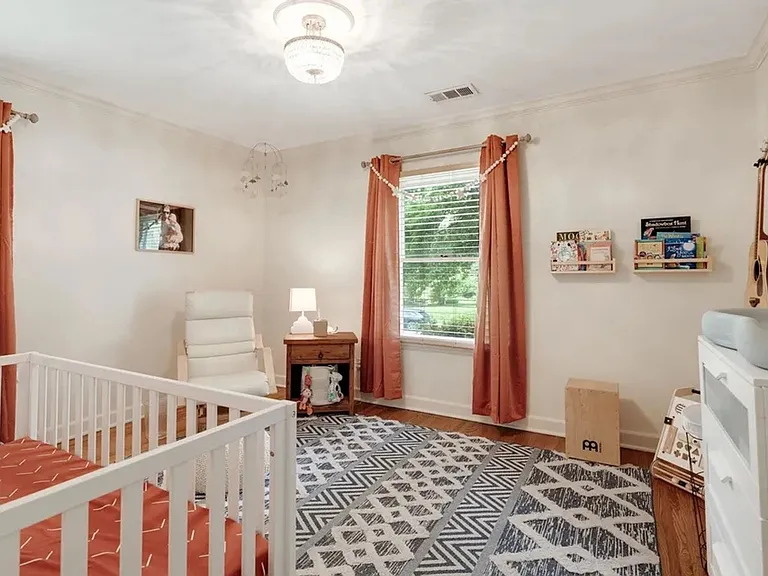 3731 Oakley Ave — Photo 21