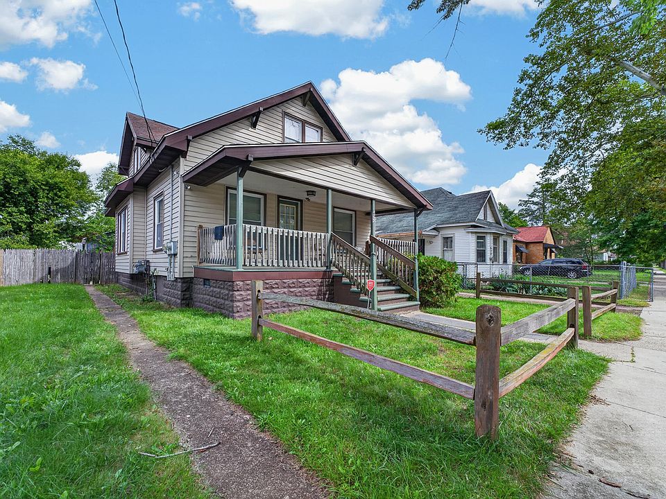 2nd image of 632 Allen Ave