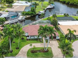 2105 Sheepshead DR, NAPLES, FL 34102