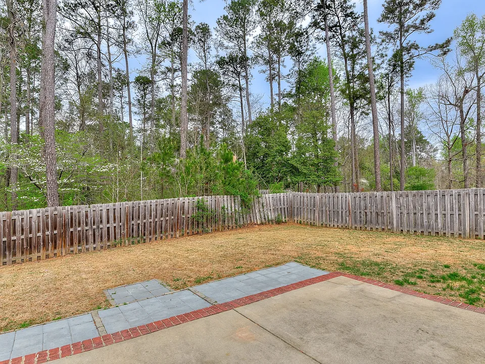 4116 Chastain Dr