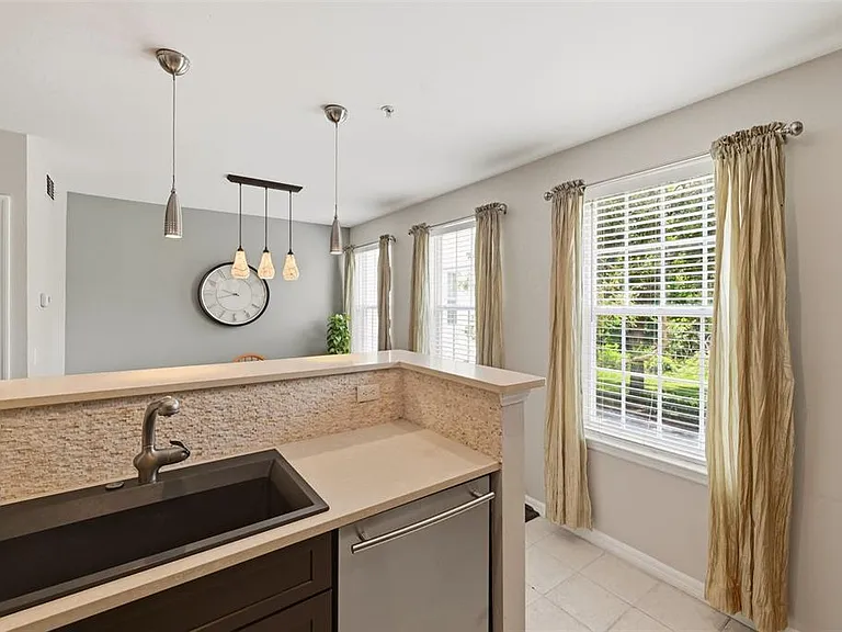 1020 Waterside Dr #1020 — Photo 20