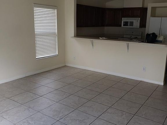 4th image of 874 Grassy Island Ln