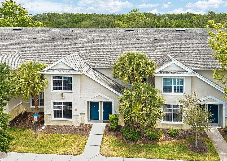 1st image of 3523 Hampshire Ct APT 202